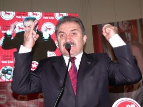 Namık Kemal Zeybek de toparlayamadı! DP kongreye gidiyor 1 namik kemal zeybek dpkonusma