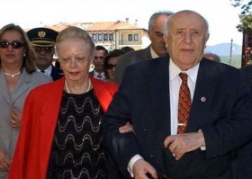 Nazmiye Demirel'in cenazesi Isparta'ya götürüldü 1 nazmiye demirel1 e1369815493895