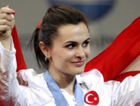Halterde şok! Nurcan Taylan'a 4 yıl ceza 1 nurcan taylan
