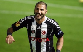 quaresma gol maccabi e1325163005335