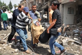 Bakan Güler'den son açıklama: 20 ölü 46 yaralı / Adalet Bakanı: En az 30 1 reyhanli patlama 2384