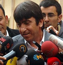 "Rıdvan Dilmen 10 kişiyi dinletti" iddiası 1 ridvan roportaj1 e1270708409174