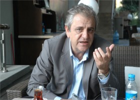 CHP İzmir İl Başkanı atandı 1 rifat nalbantoglu