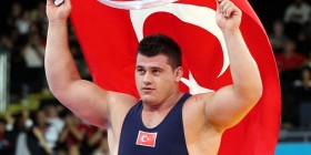 Son Dakika: Rıza Kayaalp'in ırkçılık cezası askıya alındı 1 riza kayaalp irkcilik1