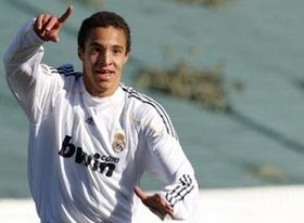 İspanyol Marca Gazetesi: Benfica'nın 19 yaşındaki golcüsü Rodrigo Beşiktaş'ta 1 rodrigo1 e1283087811103