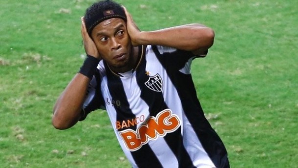 Ronaldinho, Atletico Mineiro'dan kovuldu 1 ronaldinho besiktas