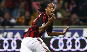 Ronaldinho İstanbul'a mı gelecekti? / Galatasaray Haberleri 1 ronaldinho milann