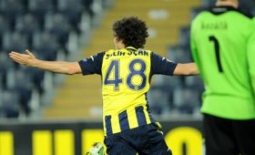 Salih Uçan kiralanacak iddiası! / Fenerbahçe Haberleri 1 salih ucan gol e1373616379449