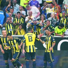 Galatasaray Fenerbahçe maçının geniş özeti 1 santos goll
