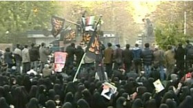 tahran protestocular ingiliz buyukelciligi