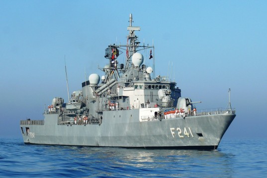 Yunan jetlerinden Turgutreis gemisine taciz! 1 tcg turgutreis