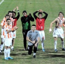 Kaleci Tolgahan Acar'dan sahada evlilik teklifi 1 tolgahan evlilik teklifi
