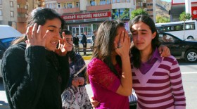 Van Erciş 'te 35 apartman ve bir öğrenci yurdu çöktü 1 van depremi