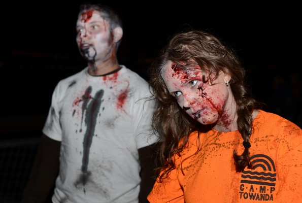 New York'ta ''Zombi'' gecesi 1 walking dead yeni sezon