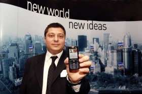 Yerli Cep telefonu üretimine başlandı 1 yerli cep telefonu uretim