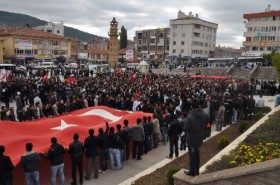 Teröre isyan yürüyüşleri başladı! Yozgat'ta 5 bin kişi meydanda 1 yozgat teror yuruyus