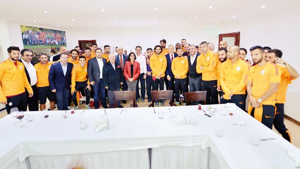 "Soyunma odasına inen başkan olmayacağım" 1 duygun yarsuvat galatasaray yemek