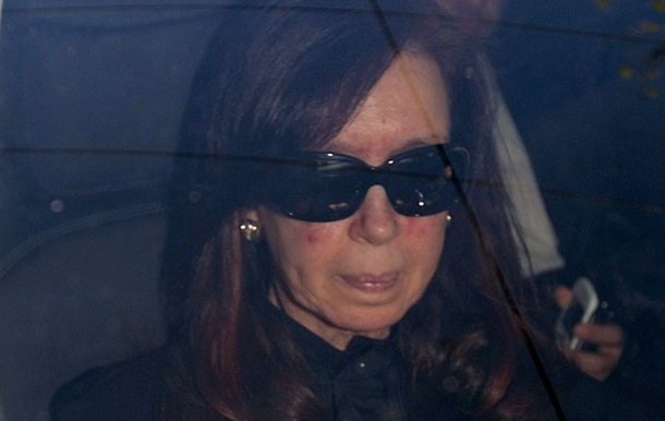 Arjantin Devlet Başkanı Kirchner, taburcu oldu 1 Cristina Fernandez de Kirchner arjantin