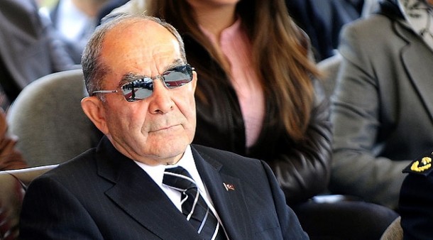 Hilmi Özkök ve Aytaç Yalman adliyede 1 hillmi ozkok 39824722
