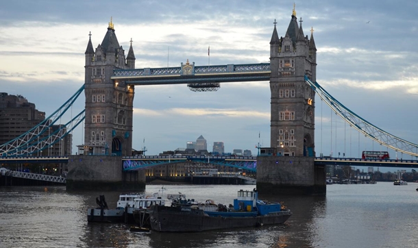 Londra'daki tarihi köprüye yeni cam zemin! 1 londra tower bridge