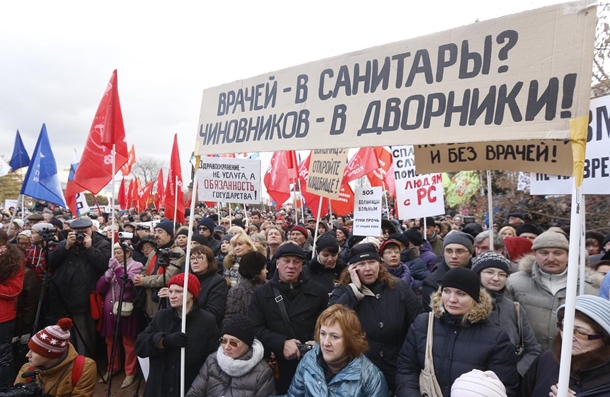 rusya moskova doktor protesto