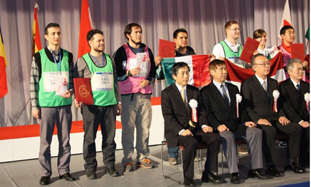 Sakin, Japonya'dan ikincilikle döndü 1 sakin robot karabuk japonya