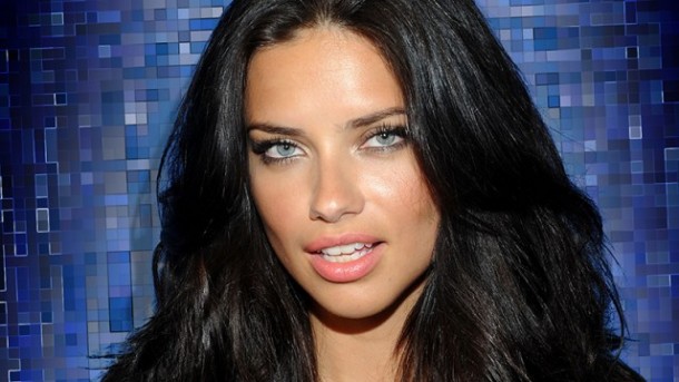 adriana lima turkiye geliyor