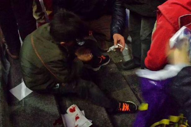 Şok iddia! Burger King Şirinevler çalışanları aç çocuğu dövdü! 1 burger king dayak