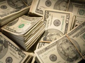 Dolar rekora doymuyor! 2.46'yı gördü 1 dolarrrr
