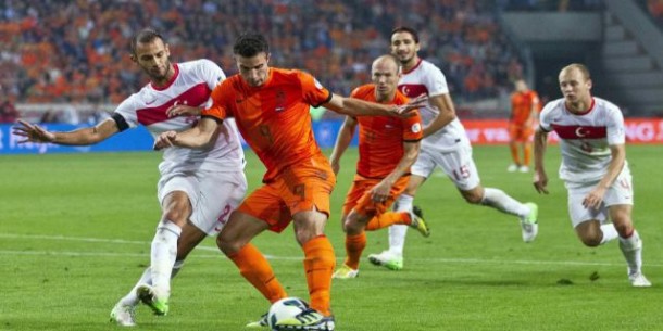 hollanda turkiye maci show1