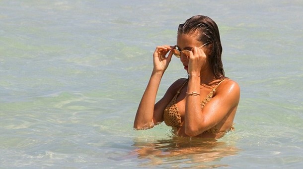 Ronaldo’nun sevgilisi Miami’de keyifte! 1 Alessia Tedeschi miami bikini