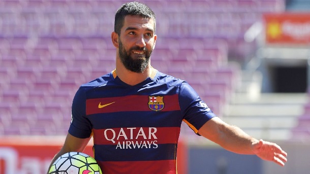 barcelona arda turan icin fifadan haber bekliyor