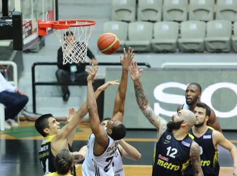 Basketbolda derbi günü! Fenerbahçe Beşiktaş'ı, Galatasaray Fenerbahçe'yi devirdi 1 besiktas sompo