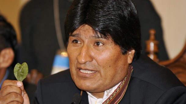 "Emperyalizmle mücadelede gücümü koka yaprağından alıyorum" 1 evo morales koka 610x343 1