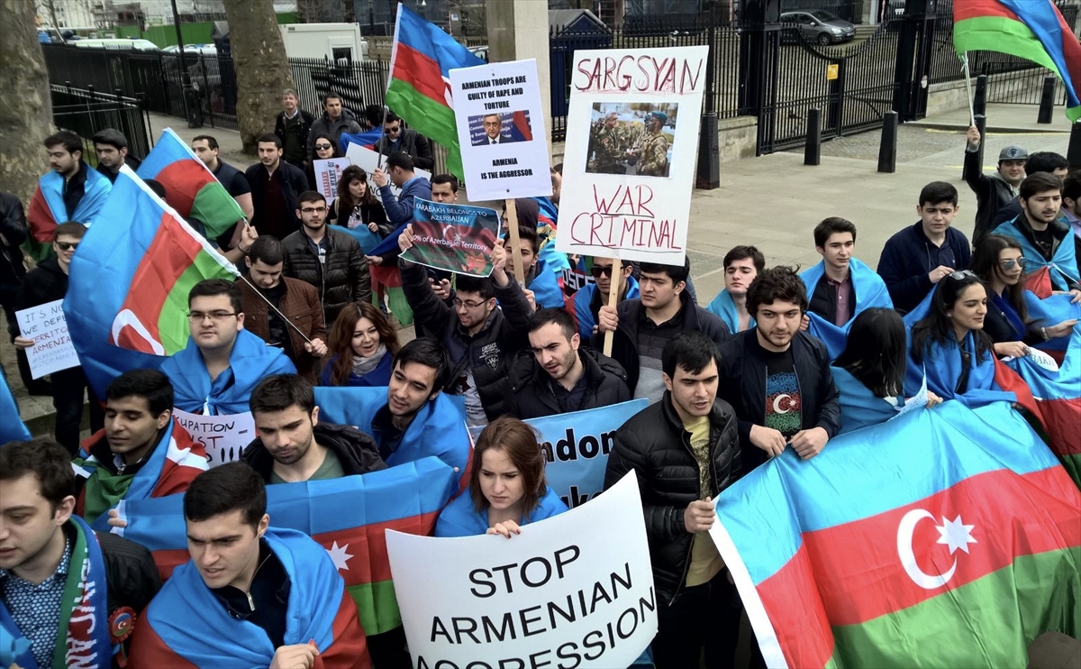 Londra'da Ermenistan protestosu 1 ermenistan protestosu