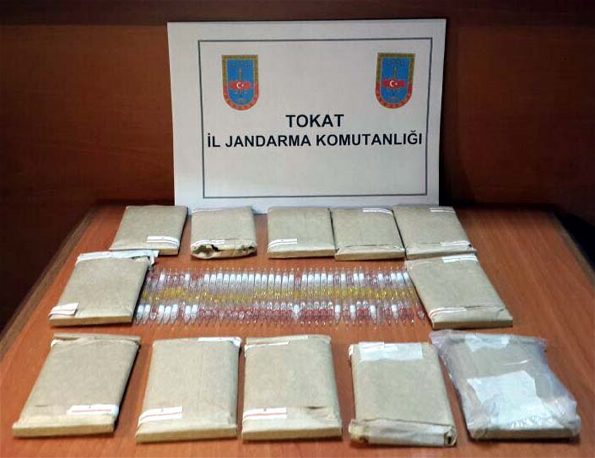 Tokat Niksar'da garip olay! 240 tüp kobra zehri! 1 kobra zehri