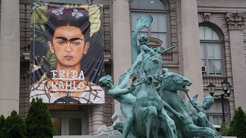 Frida Kahlo tablosu rekor fiyata satıldı 1 frida kahlo tablo rekor