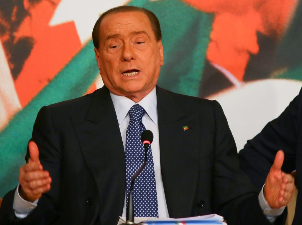 berlusconi sosyal hizmet