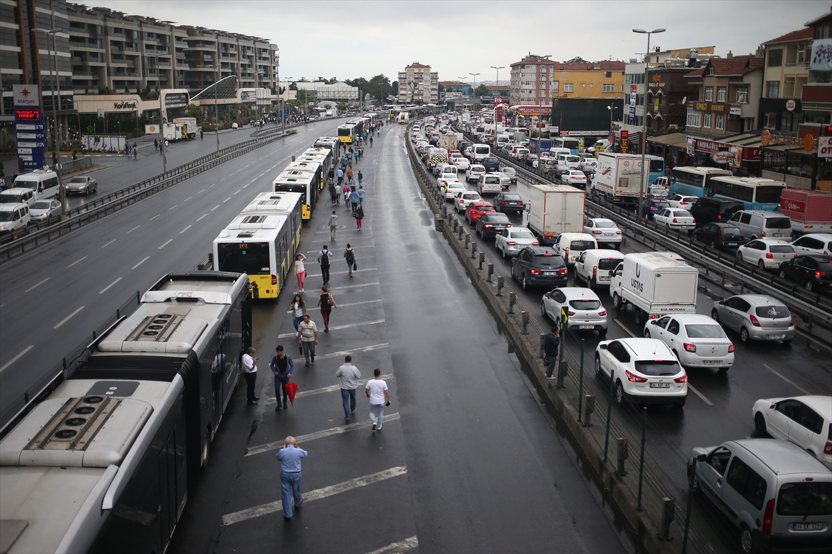 metrobus kaza