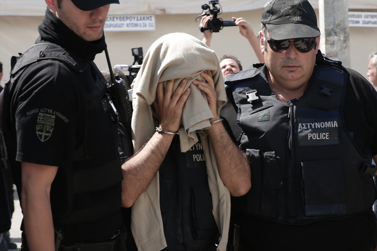 Kaçak darbecilere 2'şer ay ceza 1 yunanistan darbeci asker