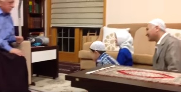 Adil Öksüz'ün Fetullah'la görüntüsü ortaya çıktı 1 adil oksuz fetullah