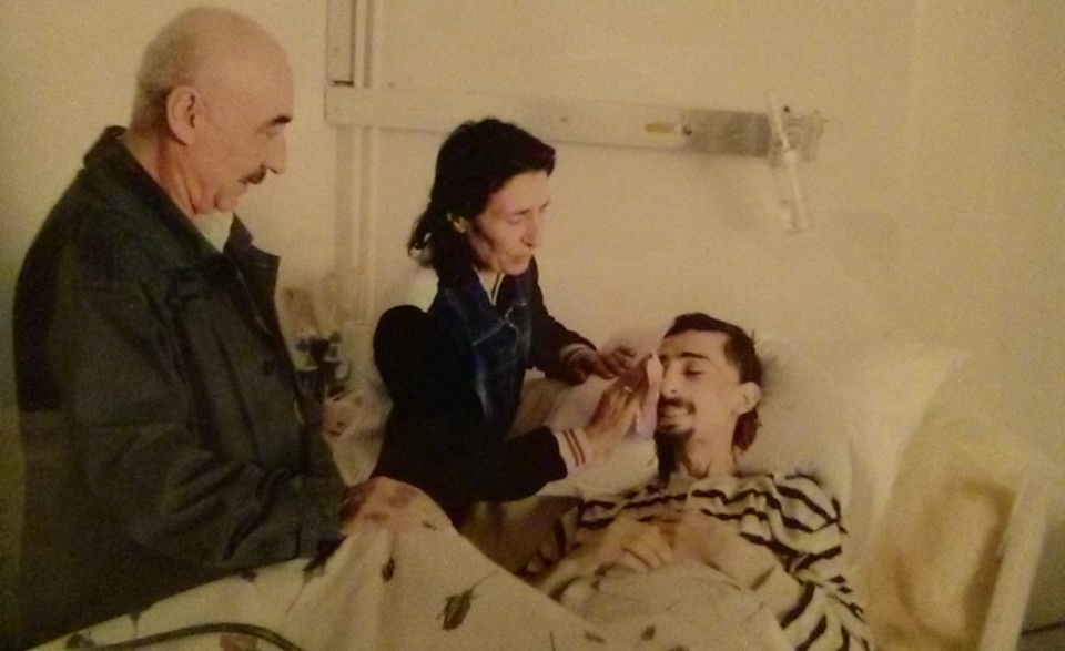 Şener Şen'e saygımızı daha da artıracak göz yaşartan hikaye 1 sener sen hasta ziyareti