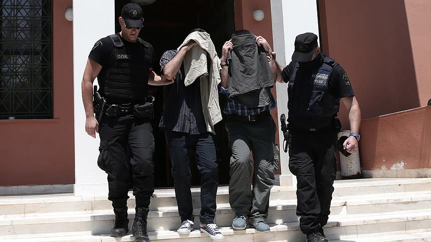 Dosya Yunanistan'a gönderildi 1 yunanistan 8 asker 1