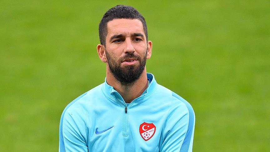 TSK'dan karar: Isıtıcılar Arda Turan'a iade edilecek 1 arda turan milli takim antrenman