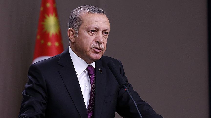 Cumhurbaşkanı Recep Tayyip Erdoğan, Pakistan’ın başkenti İslamabad’a hareketinden önce Esenboğa Havalimanında konuştu.