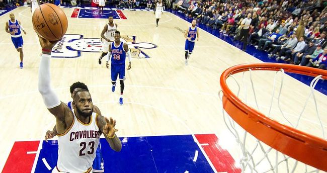 LeBron James NBA tarihinin en skorer 10 basketbolcusu arasına girdi