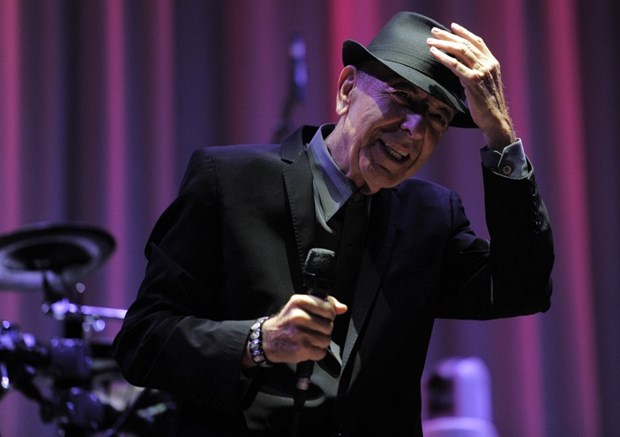 Dünyaca ünlü Kanadalı yazar ve şarkıcı Leonard Cohen, 82 yaşında hayatını kaybetti.