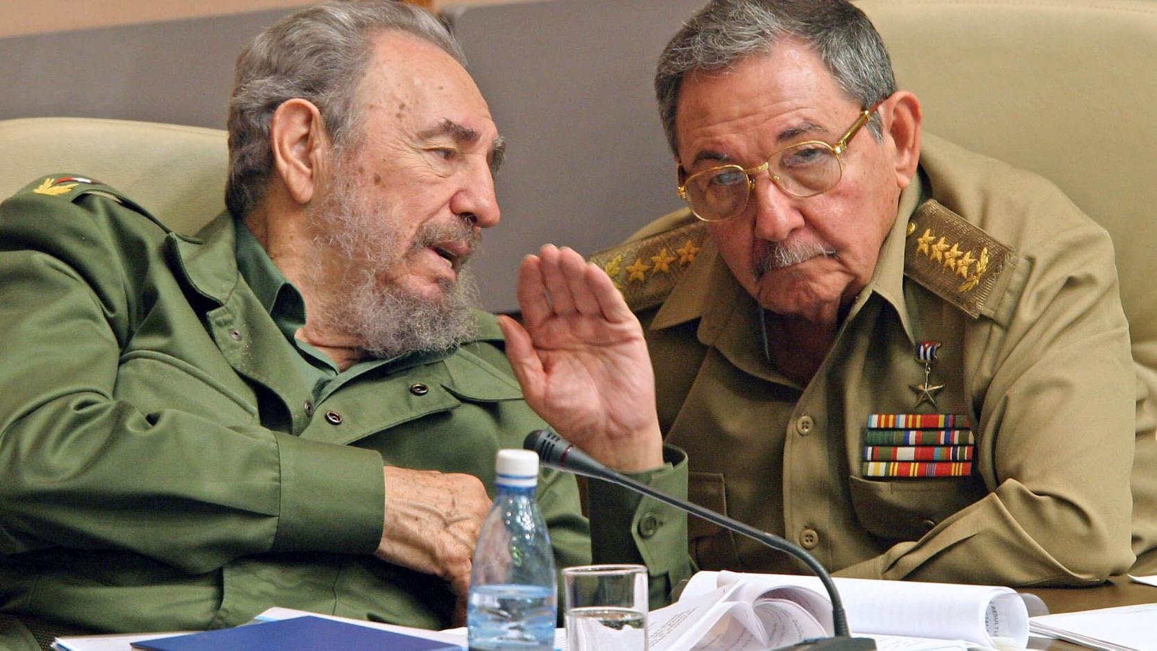 Raul Castro Fidel’in Ölüm Haberini Duyurdu