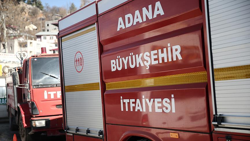 Skandallarla dolu itfaiye raporu ortaya çıktı! "Vernikli, ahşap tavan, plastik kapı" 1 itfaiye adana