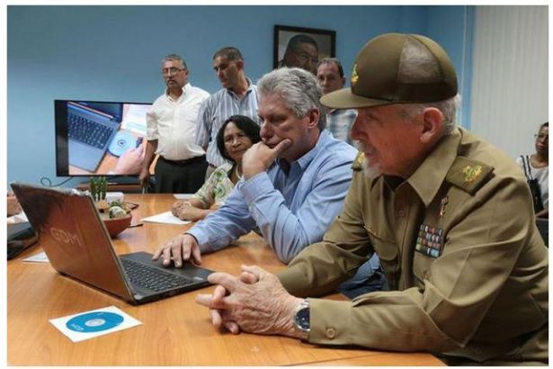 Küba’da Teknoloji Devrimi! Kendi Bilgisayarlarını Üretiyorlar